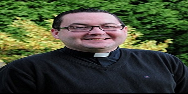 Catholic_priest_drugs_nazi