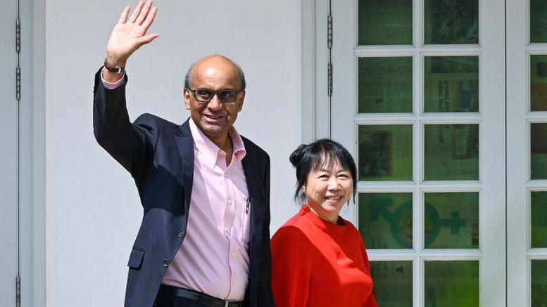 Bharatiya-origin Tharman Shanmugaratnam Wins Singapore Presidential ...