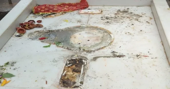 Shiv Mandir vandalized in Mundhwa's Keshav Nagar