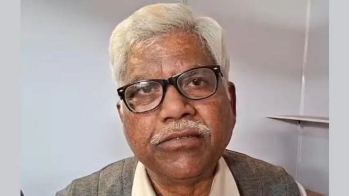 Portrait of Chiranji Lal Yadav, Padma Shri awardee, symbolizing lifelong dedication.