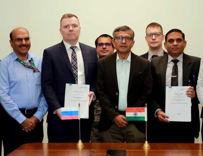Official signing of India-Russia military deals for Tunguska missiles and P-8I inspection.